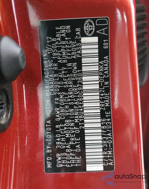 2013 Toyota Corolla Base из США, поврежденный, VIN 2T1BU4EE6DC973601